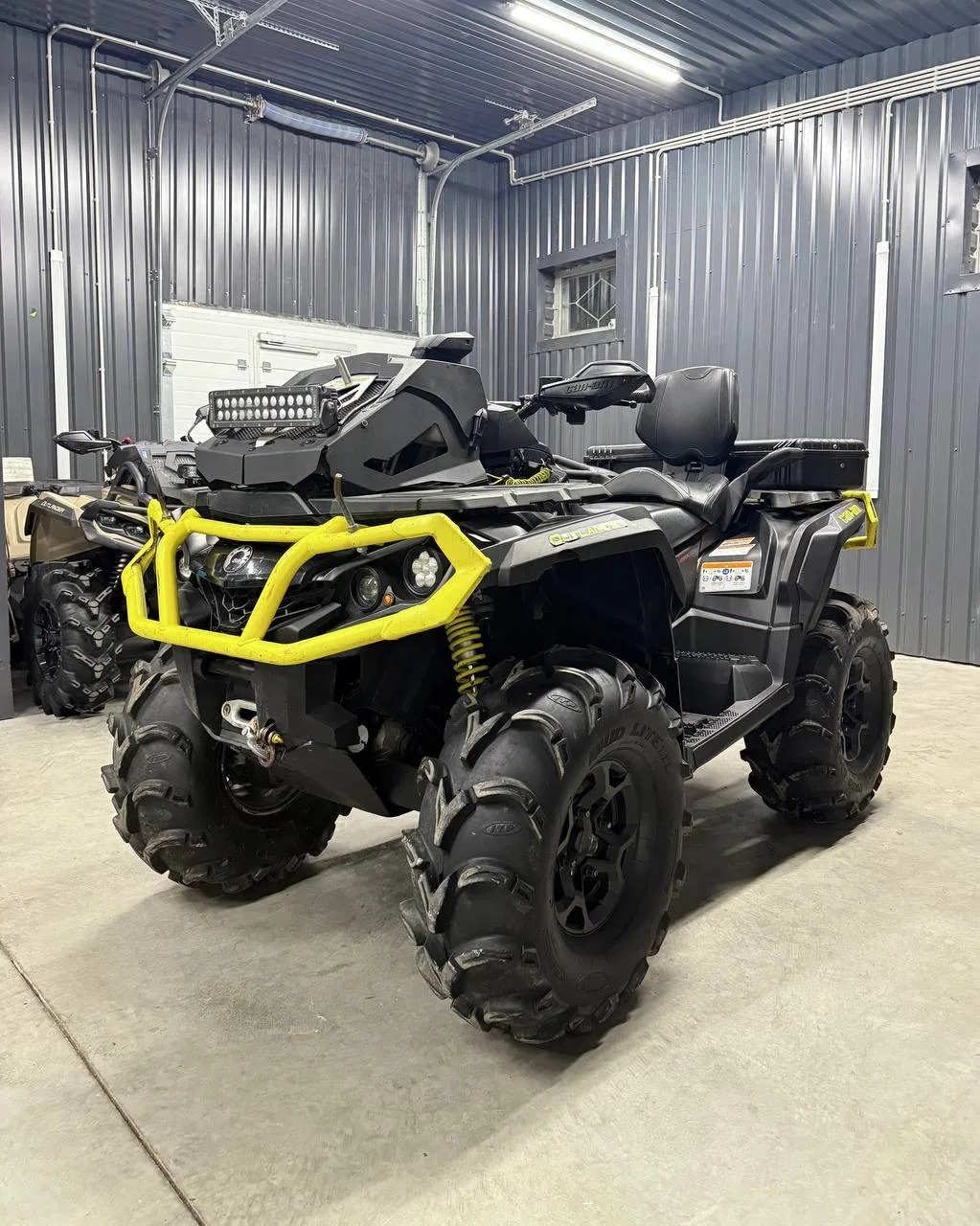 Can-Am Outlander 1000 XTP Max